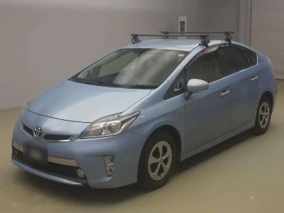 Toyota Prius PHV