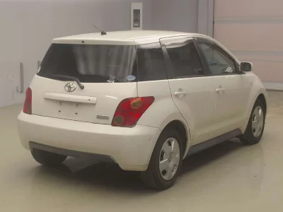 Toyota Ist