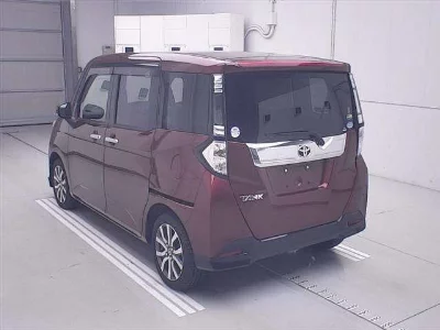 TOYOTA TANK