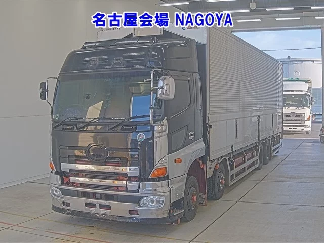 Hino Profia  с аукциона в Японии