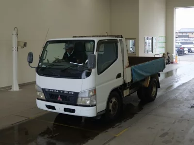 Mitsubishi Fuso Canter