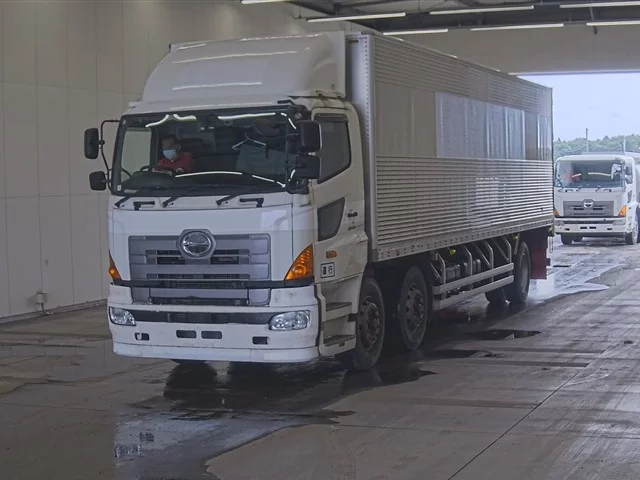 Hino Profia  с аукциона в Японии