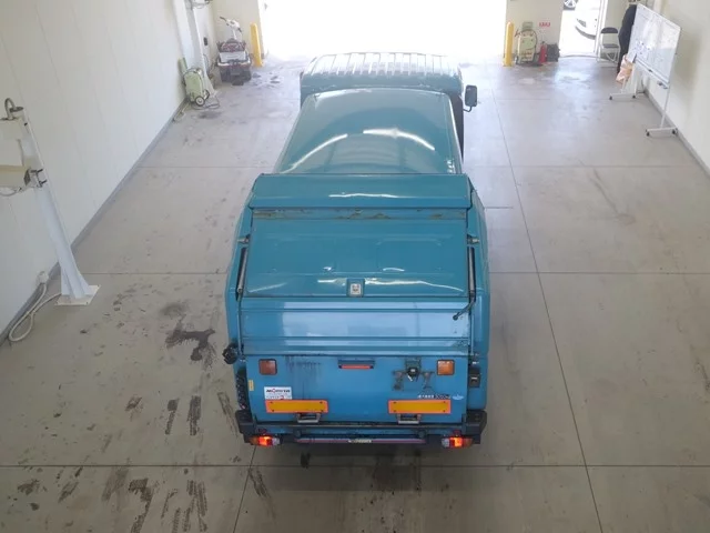 Isuzu Elf  с аукциона в Японии