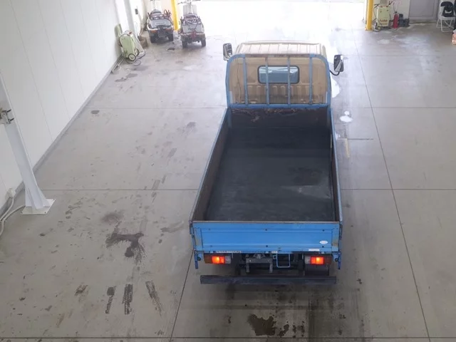 Toyota ToyoAce  с аукциона в Японии