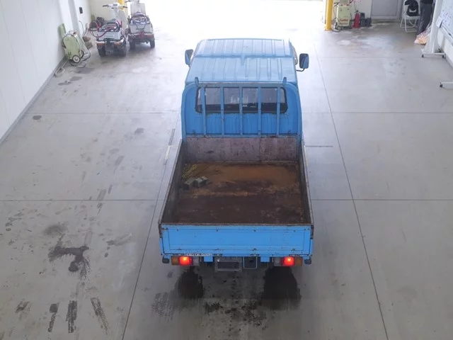 Isuzu Elf  с аукциона в Японии