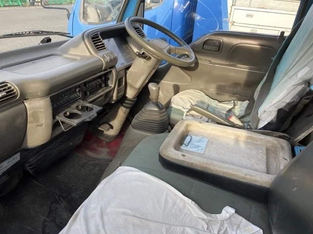 Isuzu Elf  с аукциона в Японии