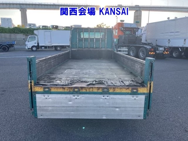 Mitsubishi Fuso Canter  с аукциона в Японии