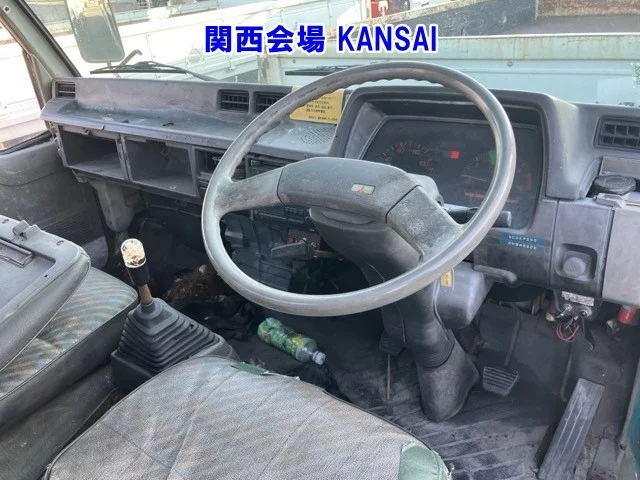 Mitsubishi Fuso Canter  с аукциона в Японии