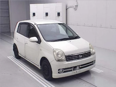 Daihatsu Mira Avy