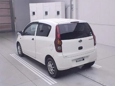 Subaru Pleo