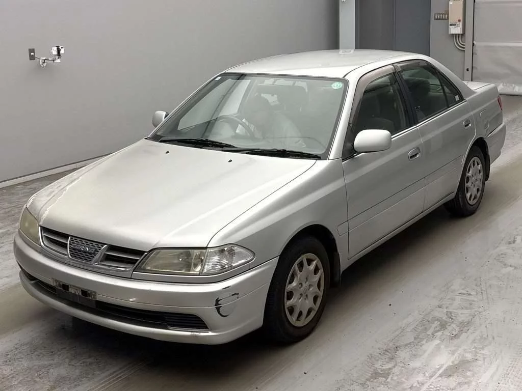 Toyota Carina  с аукциона в Японии
