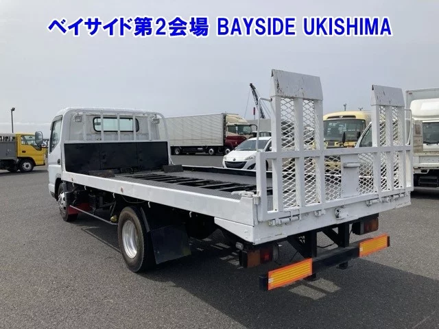 Mitsubishi Fuso Canter  с аукциона в Японии