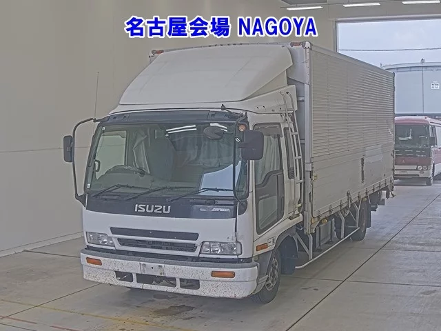 Isuzu Forward  с аукциона в Японии