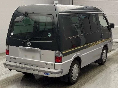 Mazda Bongo Van