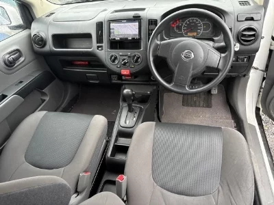 Nissan AD