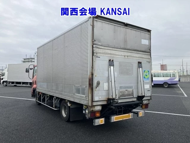 Isuzu Forward  с аукциона в Японии