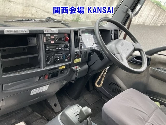 Isuzu Forward  с аукциона в Японии
