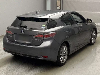 Lexus CT200h
