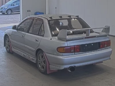 Mitsubishi Lancer