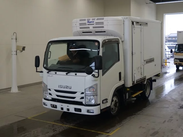 Isuzu Elf  с аукциона в Японии