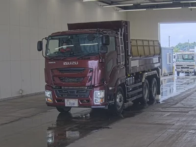 ISUZU GIGA