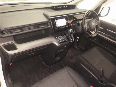 Honda STEPWGN SPADA