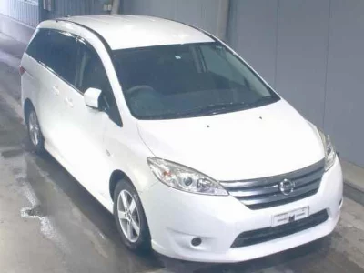 Nissan Lafesta