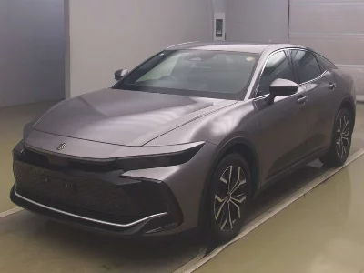 Toyota Crown Crossover