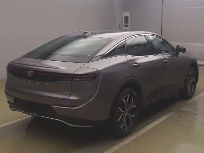 Toyota Crown Crossover
