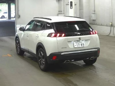 PEUGEOT 2008