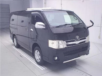 TOYOTA HIACE