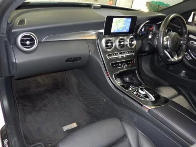 MERCEDES BENZ C CLASS