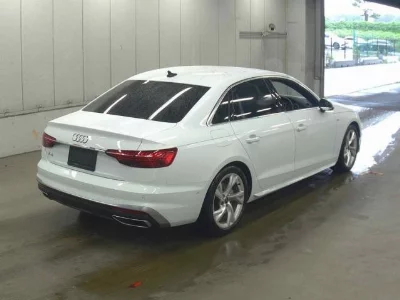 AUDI A4 AVANTE