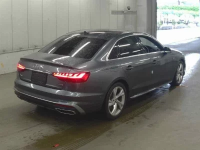 AUDI A4 AVANTE