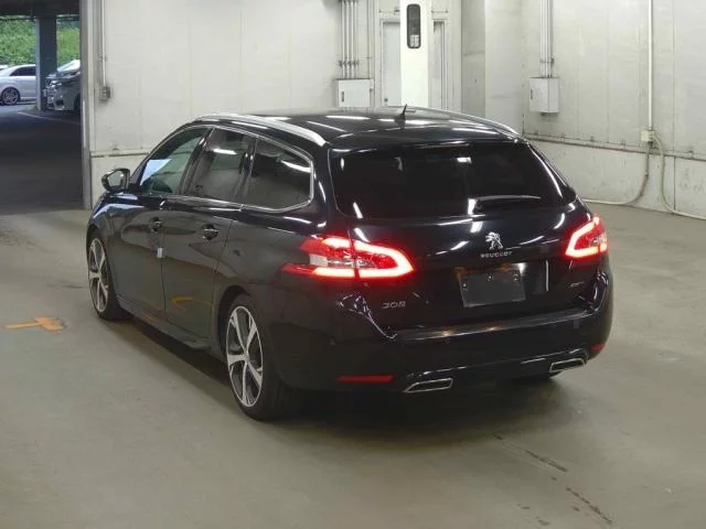 Peugeot 308  с аукциона в Японии