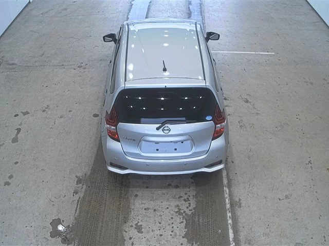Nissan Note  с аукциона в Японии
