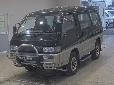 Mitsubishi Delica