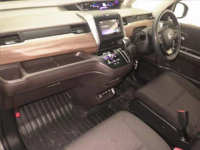 HONDA FREED+