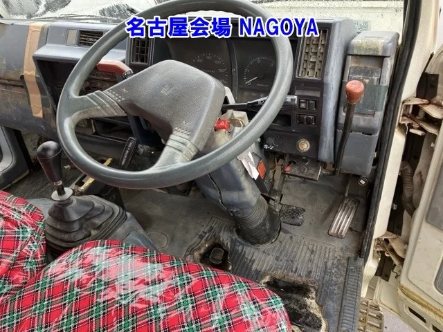 Isuzu Elf  с аукциона в Японии