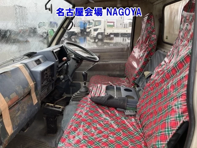 Isuzu Elf  с аукциона в Японии