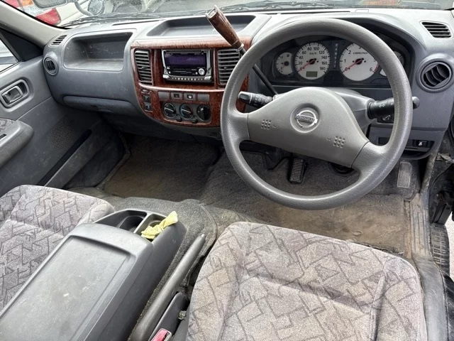 Nissan Caravan  с аукциона в Японии