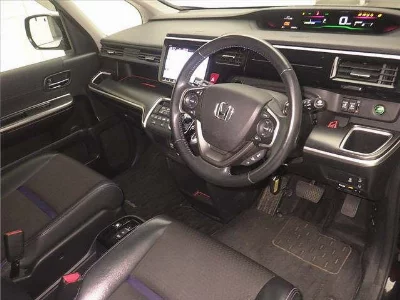 HONDA STEPWGN SPADA