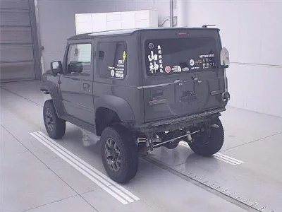 SUZUKI JIMNY SIERRA