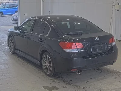 Subaru Legacy B4