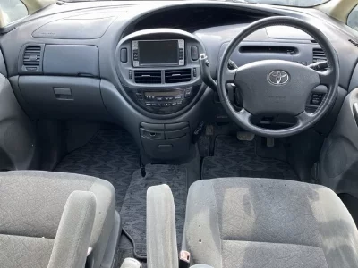 Toyota ESTIMA T