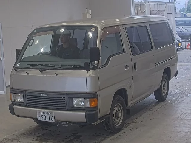 Nissan Homy  с аукциона в Японии