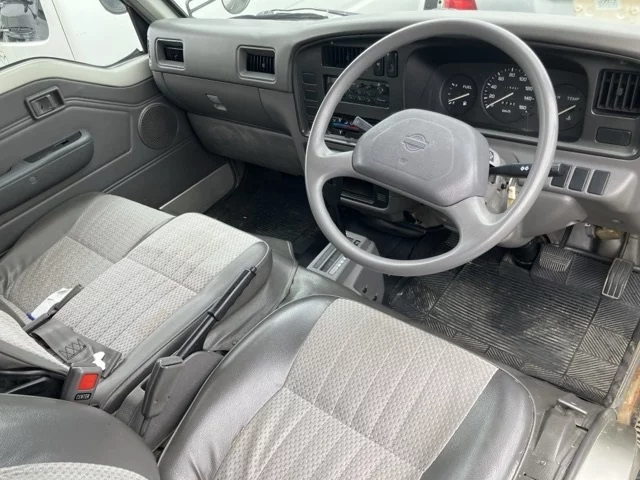 Nissan Homy  с аукциона в Японии