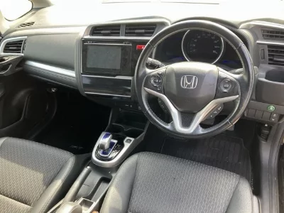 Honda FIT HYBRID