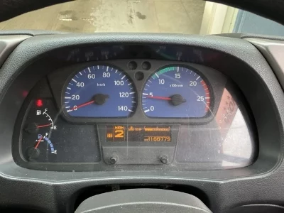 NISSAN DIESEL (UD) QUON