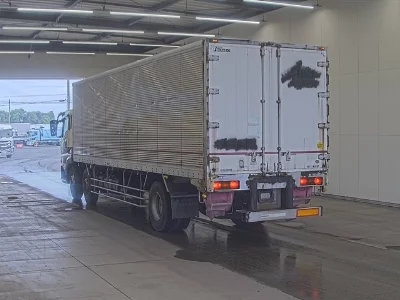 Mitsubishi FUSO SUPER GREAT